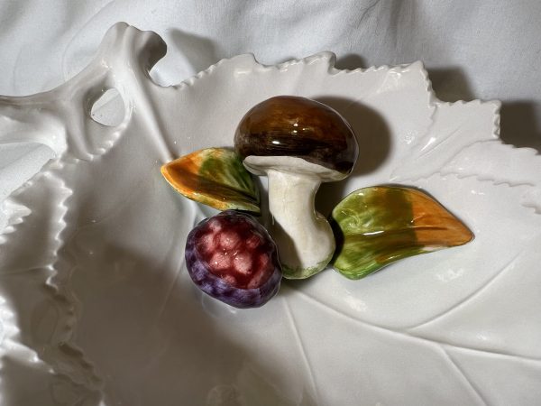 Small mushroom bowl