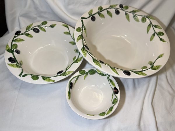 Medium olive bowl