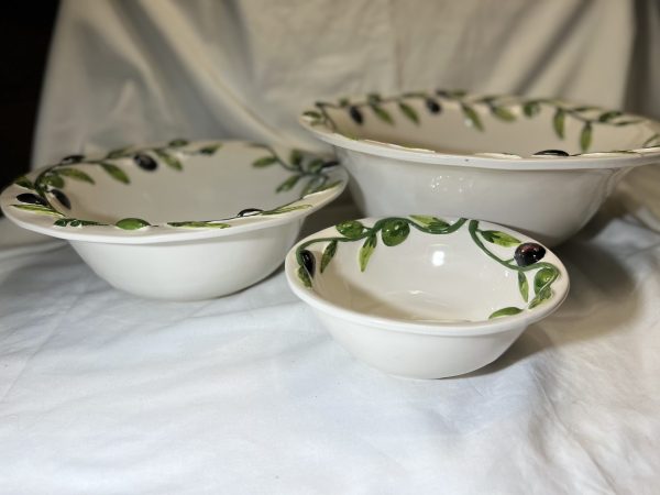 Medium olive bowl
