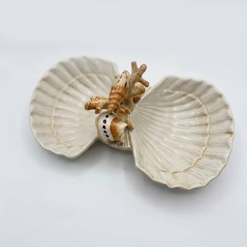 Seashells double bowl beige coral