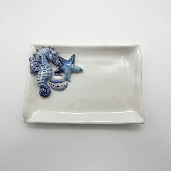 Small seahorse napkin plate