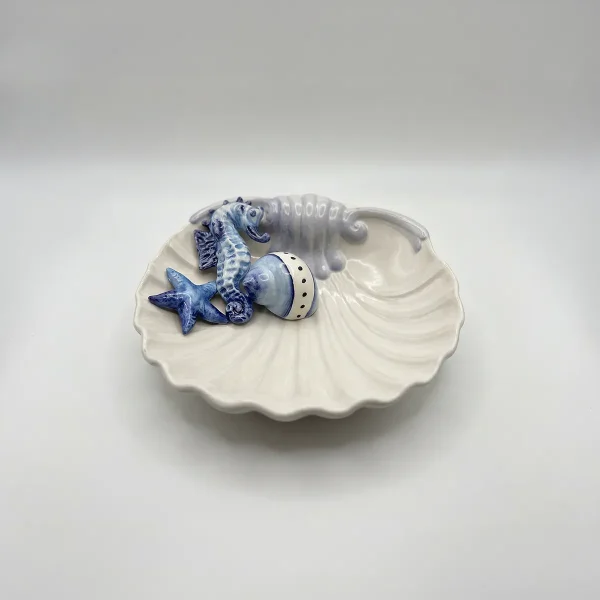 Medium seashell plate seahorse
