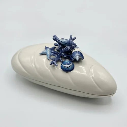 Large mussel tureen blue coral