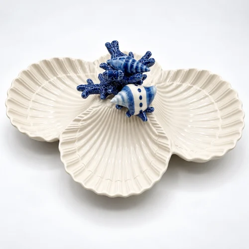 164a0880-7e43-43a2-b61a-37ba4db24603 copy Seashells quadruple bowl blue coral