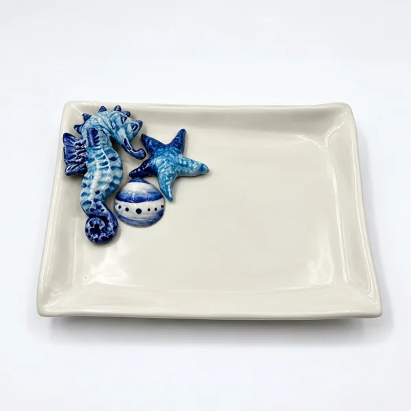 Small seahorse napkin plate