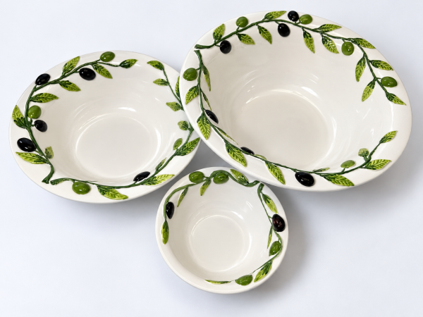 Large olive bowl