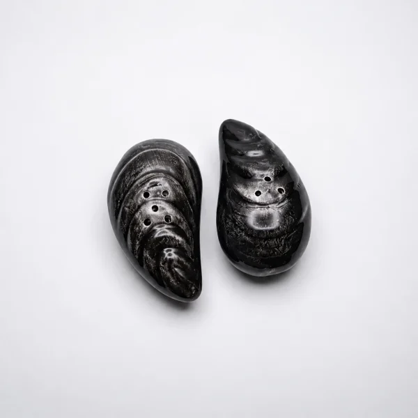 Salt & pepper