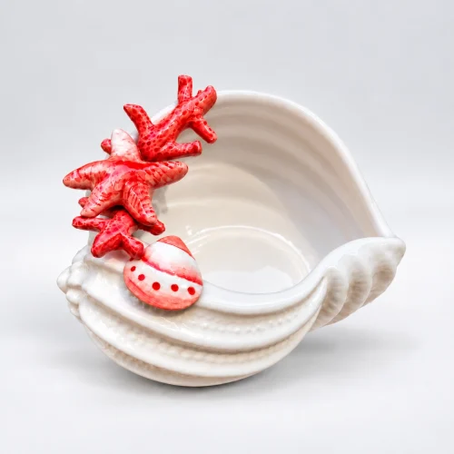 d6df9681-fac8-4031-8c87-ef627cf556b9 copy Coral seashell bowl